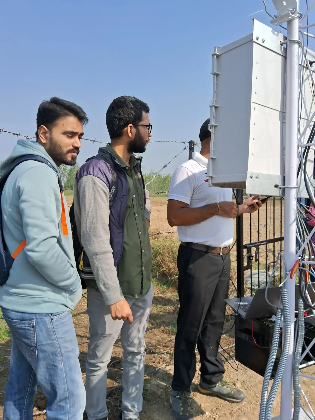 PhenoCam Installation at KVK, photo 2 of 15