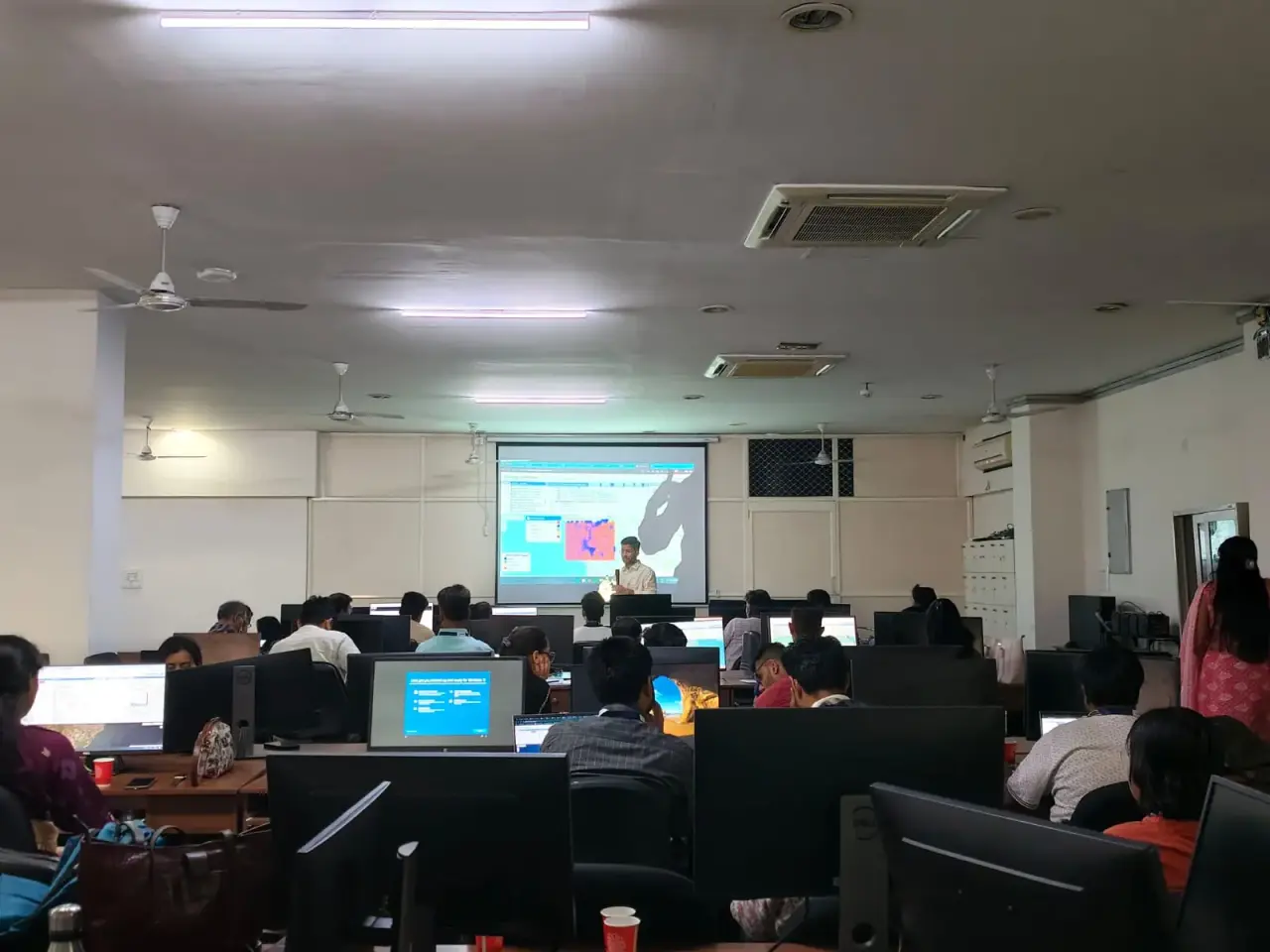 IN-SPACe Short-Term Course — Google Earth Engine Lecture, photo 5 of 5