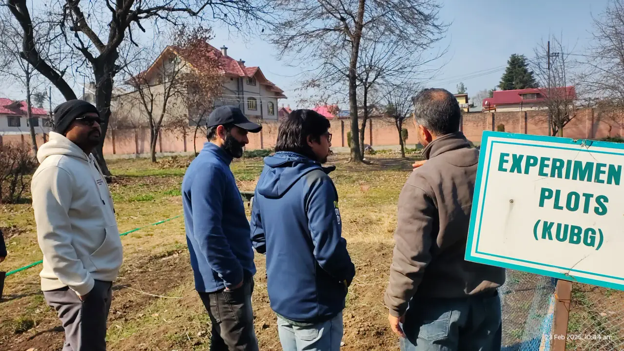 PhenoCam Site Selection at Kashmir, photo 2 of 26
